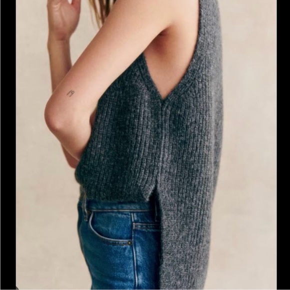 Sezane Gustave Jumper NWOT - Picture 3 of 10